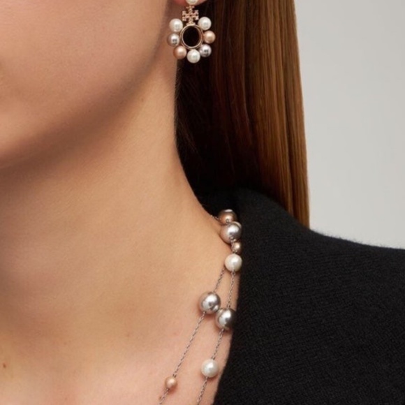 Tory Burch Earrings KIRA MULTI FAUX PEARL GOLD TONE UNIQUE PIERCED / POST NWT - Picture 3 of 16